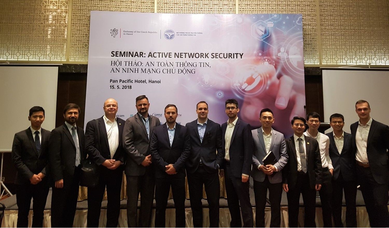 Podnikatelská česká cyber security mise 2018 na semináři v Hanoji